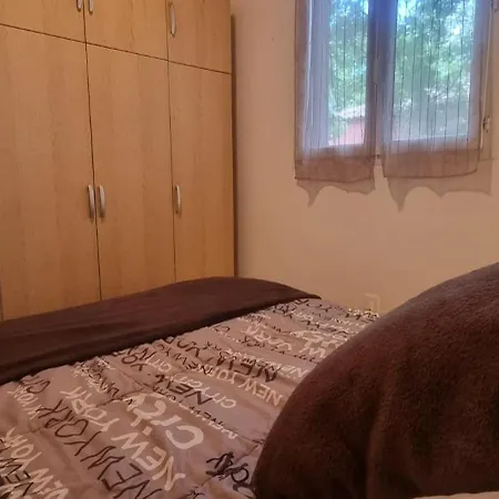 Bord De I Querci Feriehus