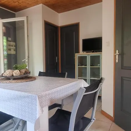 Дом отдыха Bord De I Querci Поджо-Меццана