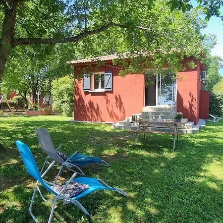 Holiday home Bord De I Querci *